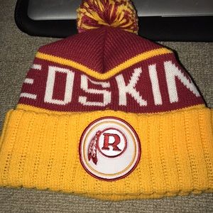 Washington Redskins toboggan/beanie hat! One size!